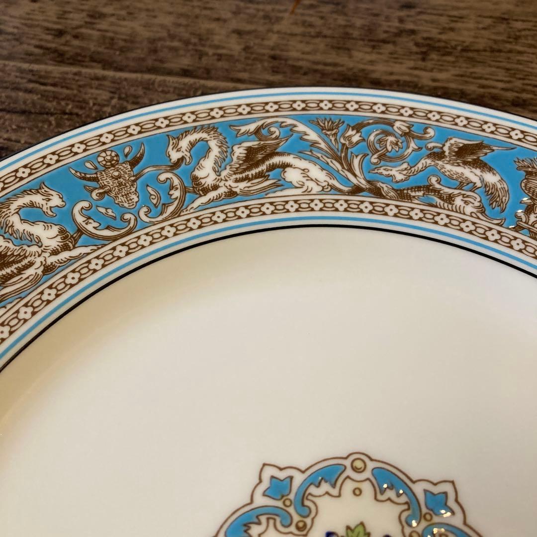WEDGWOODフロレンティーンクーププレート23cm ☆未使用スレあり - メルカリ