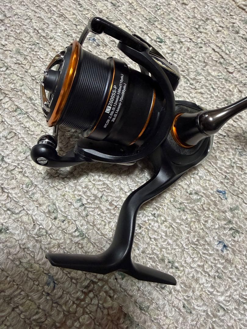 【極上品】ダイワ 21プレッソ LT2000SS-P