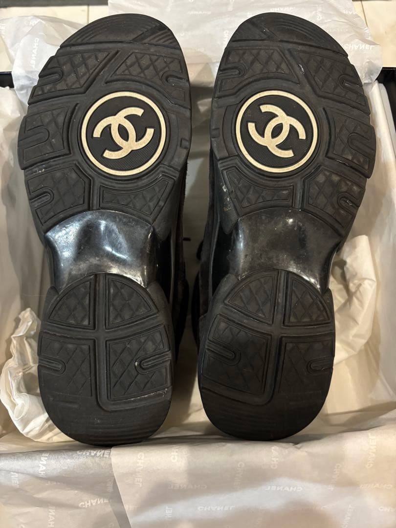 シャネル　スニーカー　ブラック　39