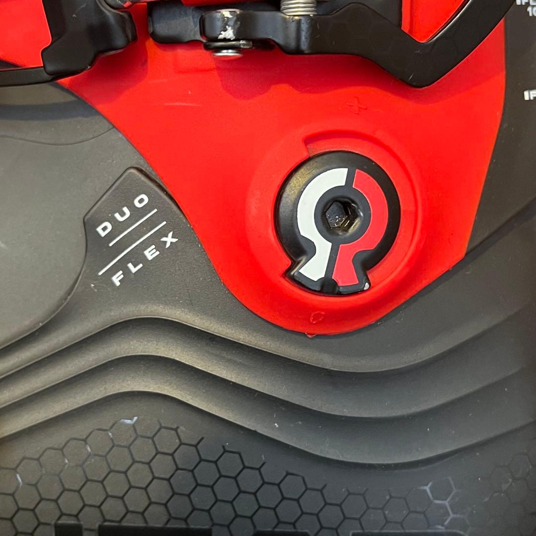 ヘッド HEAD NEXO LYT 110 （27〜27.5cm）