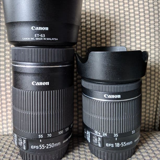 Canon FE-S 18-55. 55-250mmセットCanon EF-S 18-55mm 55-250mm 2