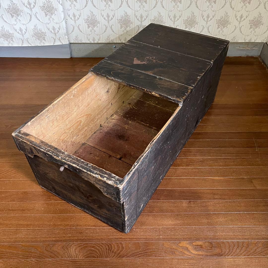 【アンティーク】味のある古い木箱 道具箱 工具箱 ベンチ 古木 古道具 古民具