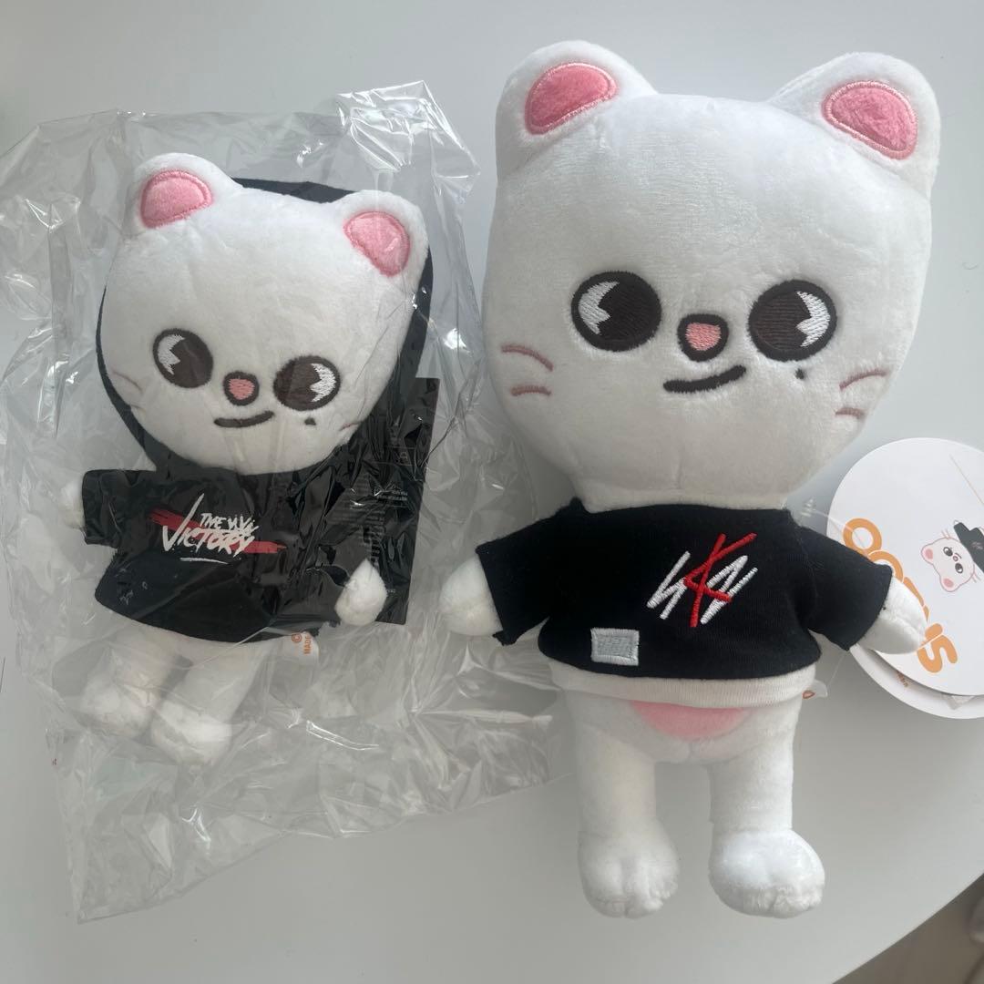 ヒョンジン Jiniret SKZOO Original ver. セット - メルカリ