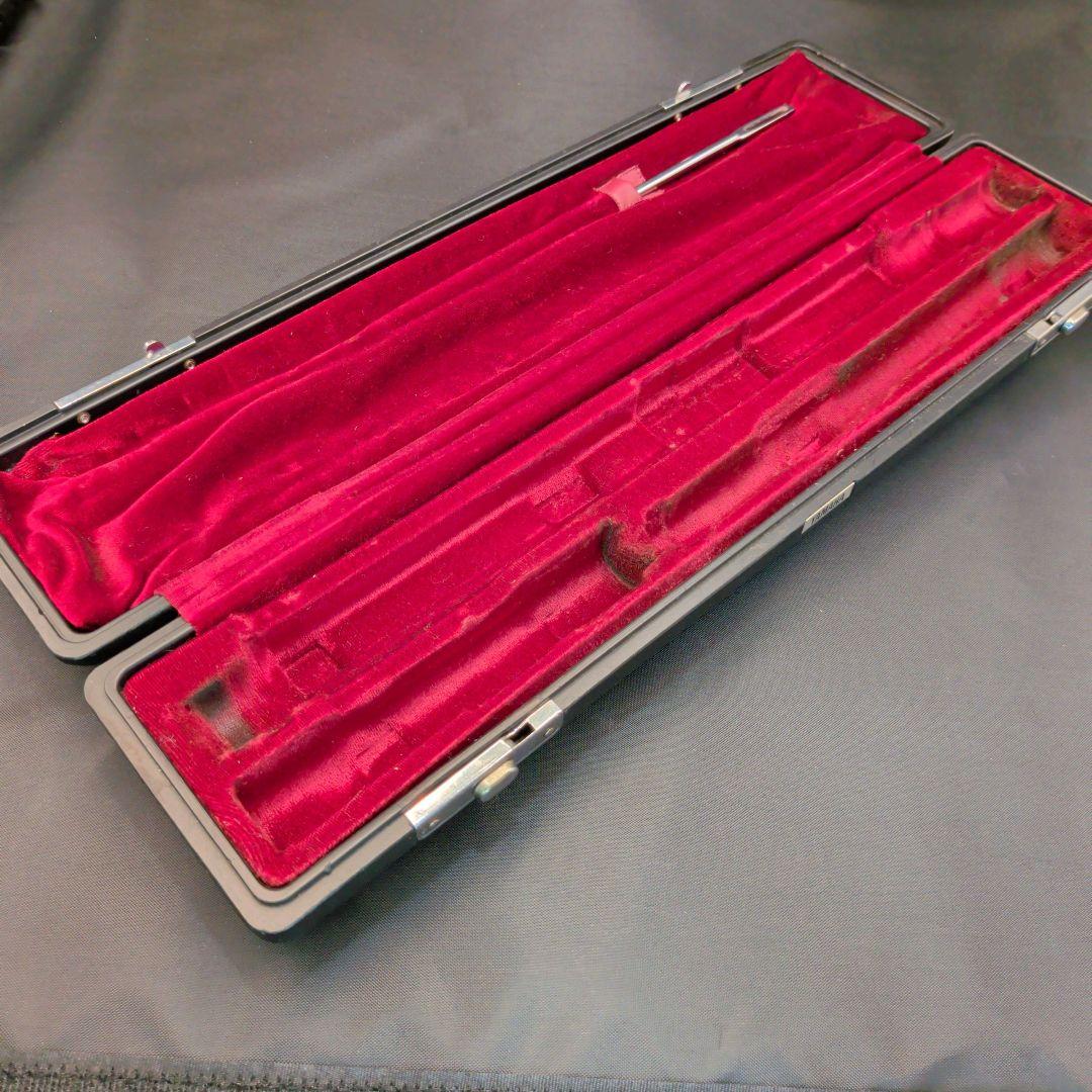 フルート　調整済　ヤマハ　YFL311（頭部管銀製Eメカ仕様銀メッキ仕上げ）