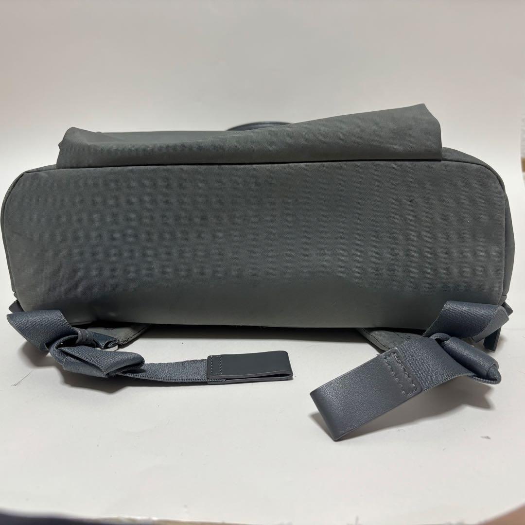 【TUMI】中に難ありVOYAGEUR エッセンシャ 19196450 GRY