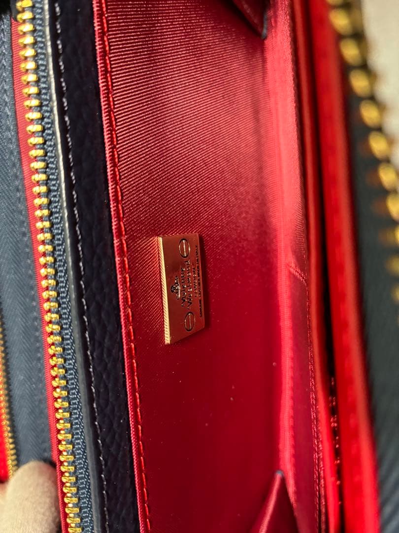 ☆希少【新品】ヴィヴィアンウエストウッド ラウンドファスナー長財布 大容量 青赤