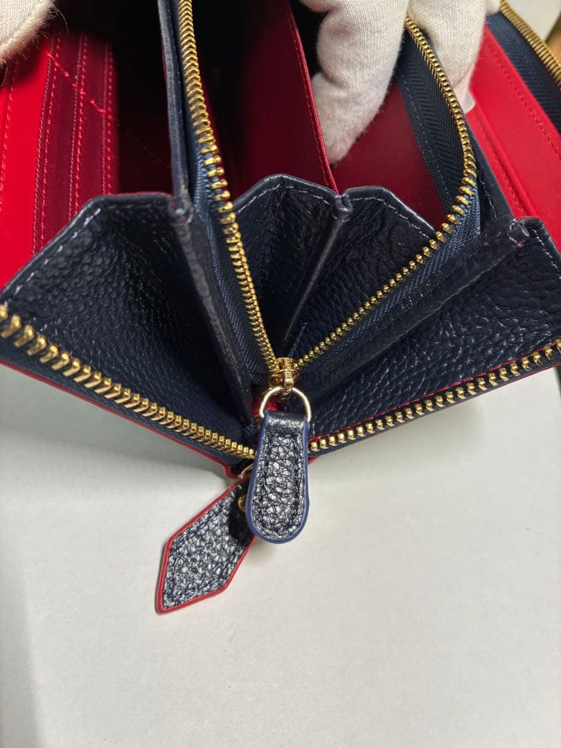 ☆希少【新品】ヴィヴィアンウエストウッド ラウンドファスナー長財布 大容量 青赤