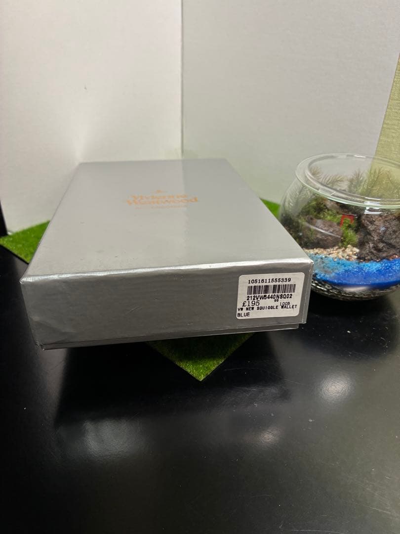 ☆希少【新品】ヴィヴィアンウエストウッド ラウンドファスナー長財布 大容量 青赤