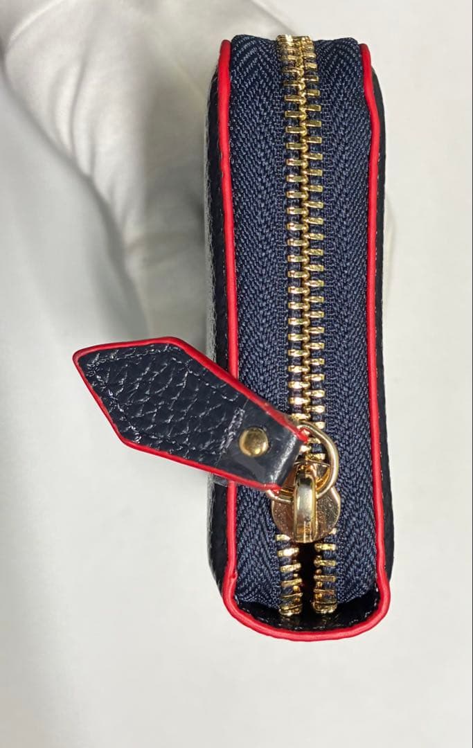 ☆希少【新品】ヴィヴィアンウエストウッド ラウンドファスナー長財布 大容量 青赤