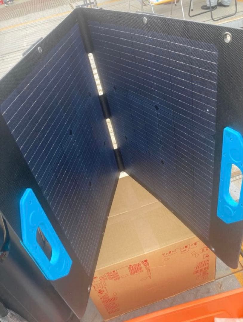 Anker 折りたたみソーラーパネル