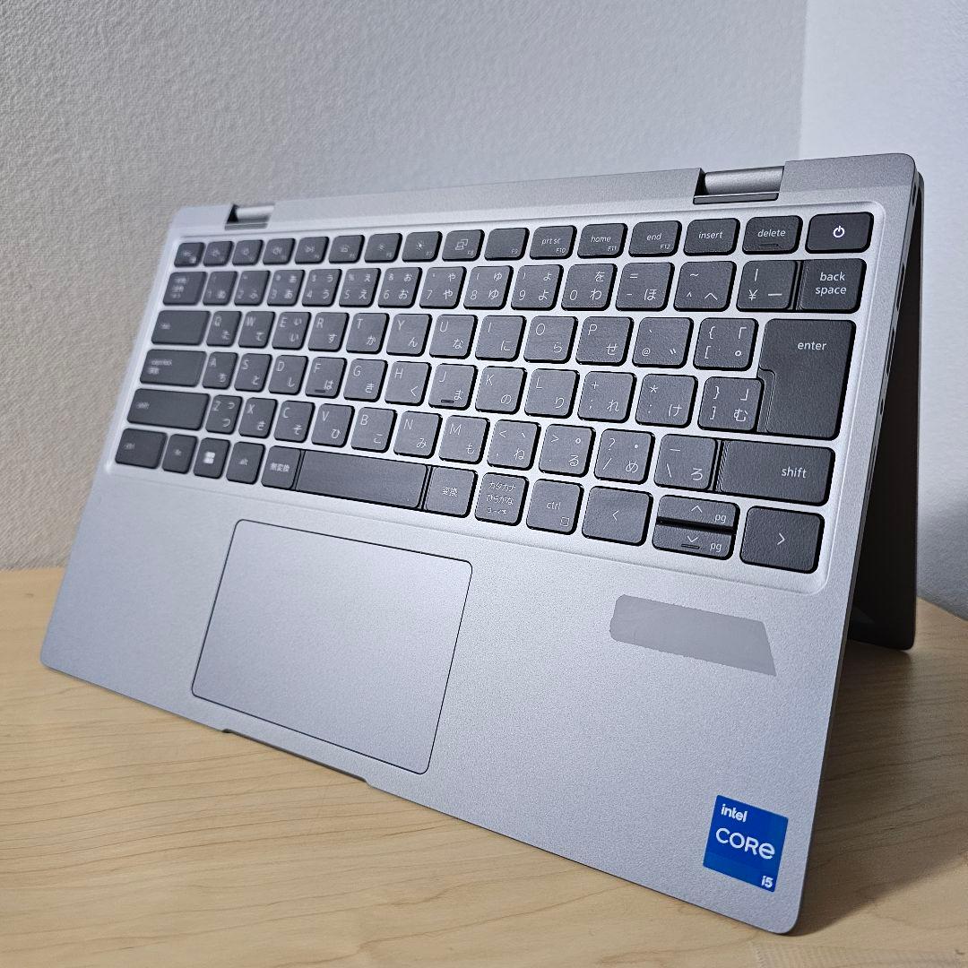 Latitude 3330 2in1／Core i5 第11世代／16GB／ペン