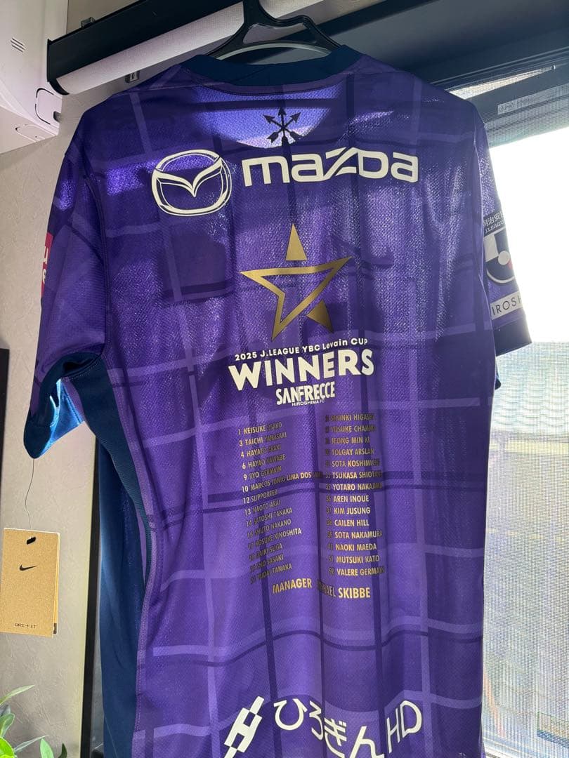 サンフレッチェ広島 2025年優勝記念ユニフォーム - メルカリ