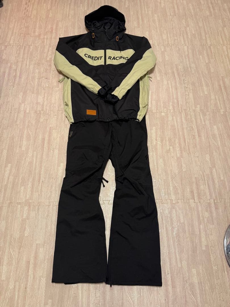 AA HARD WEAR スノーボードウェア上下セット‼️