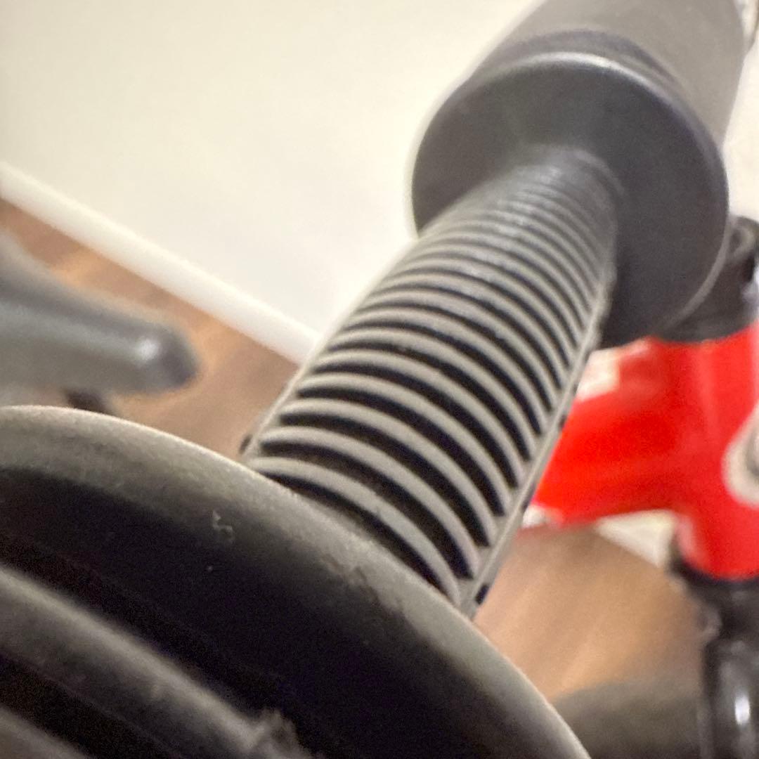 【美品】STRIDER ストライダー SPORTS MODEL 12インチ 赤