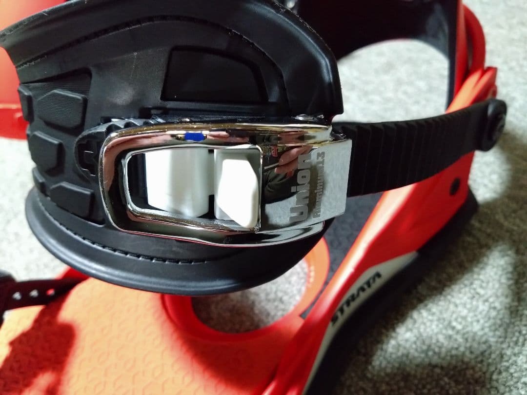 UNION STRATA ユニオン ストラータ スノーボード ビンディング L