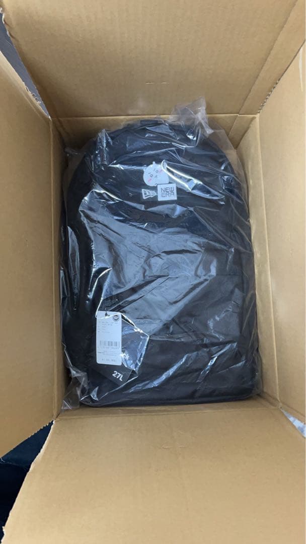 完売品 ちいかわ　ニューエラ　リュック　27L NewERA 　新品未使用