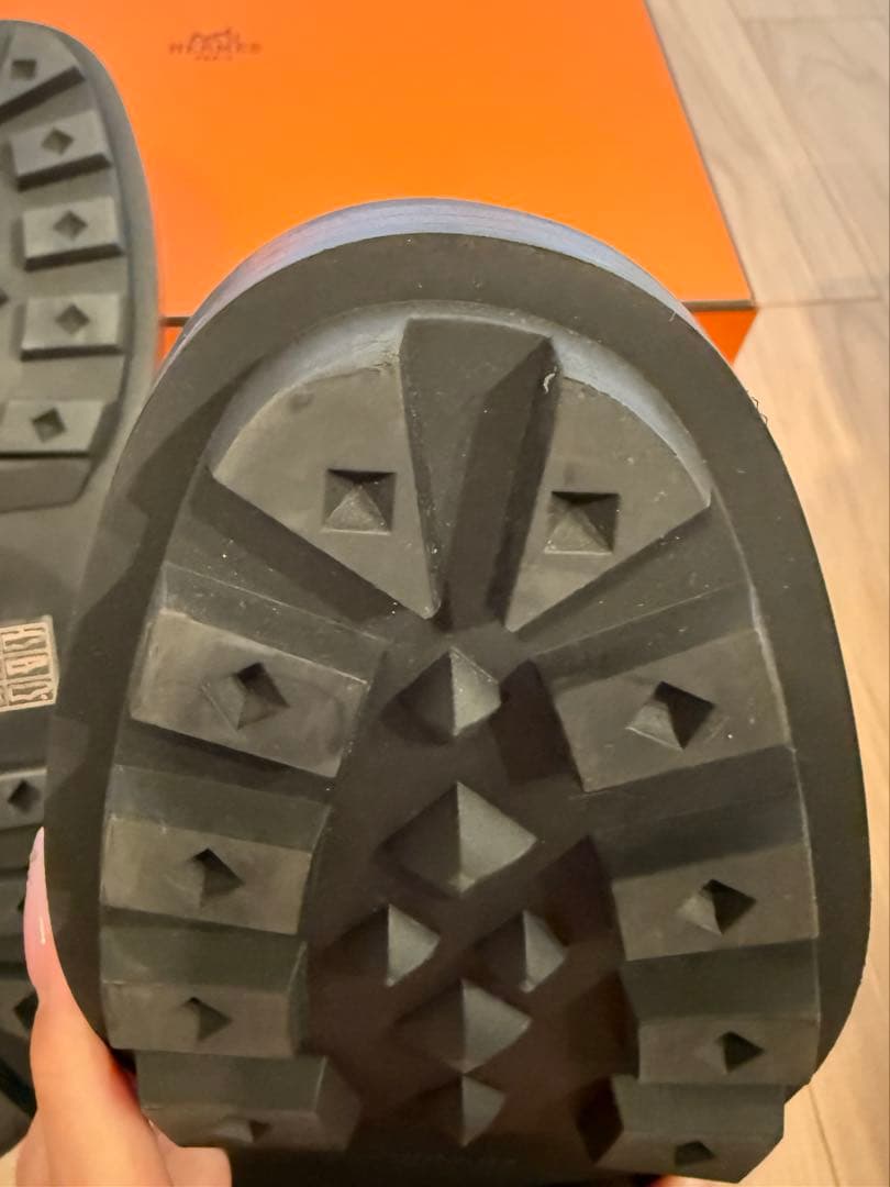 HERMES モカシン 《ルーブル》 ローファー 新作