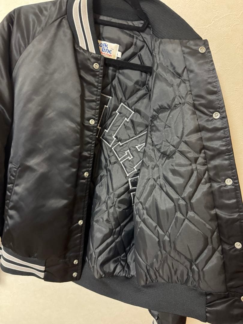 ［美品］RAIDERS スタジャン Chalk Line