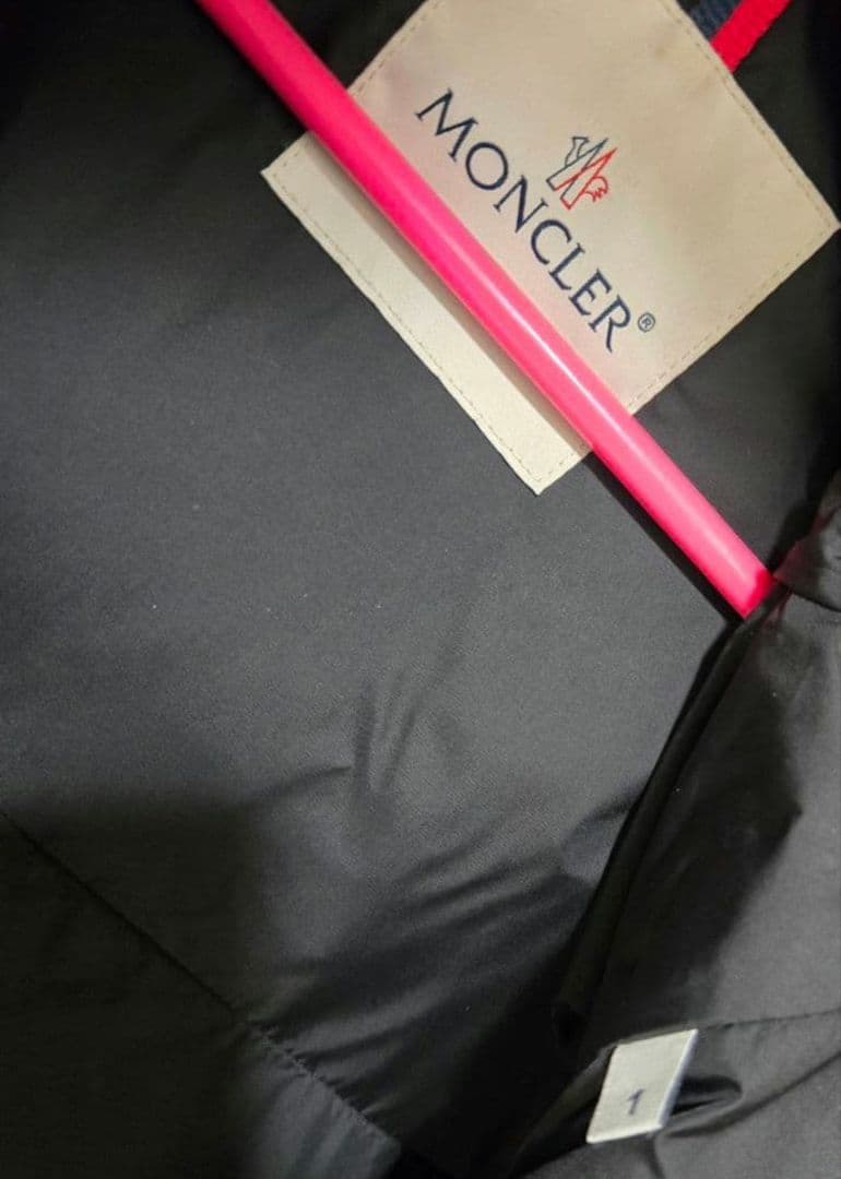 【酒場亭さん専用】MONCLER MONTCLA ショートダウンジャケット