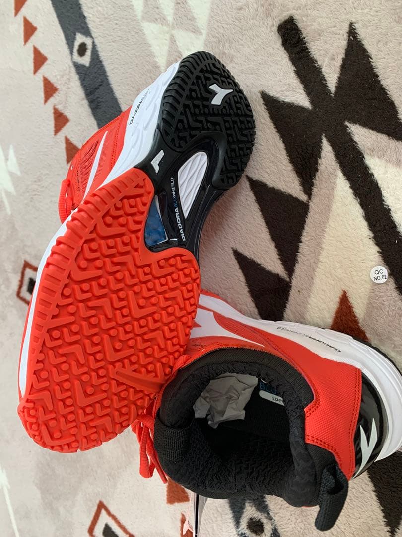 【新品・未使用・タグ付き】Diadora ディアドラ ブルーシールド