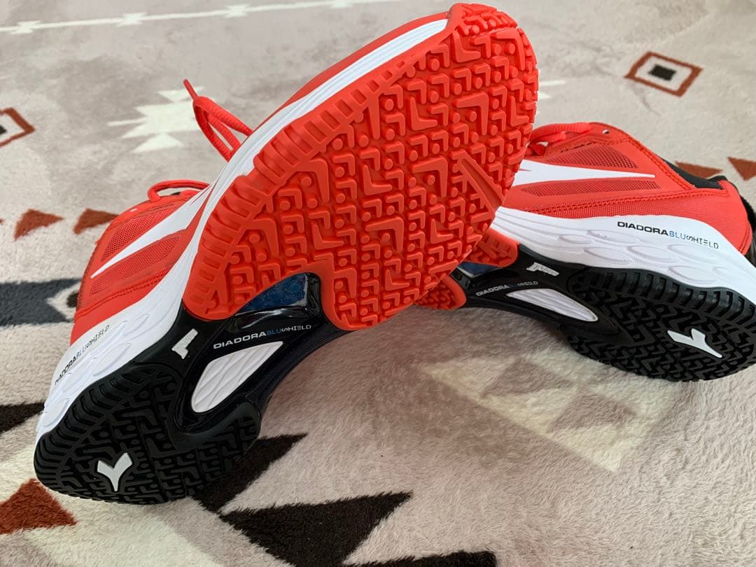 【新品・未使用・タグ付き】Diadora ディアドラ ブルーシールド