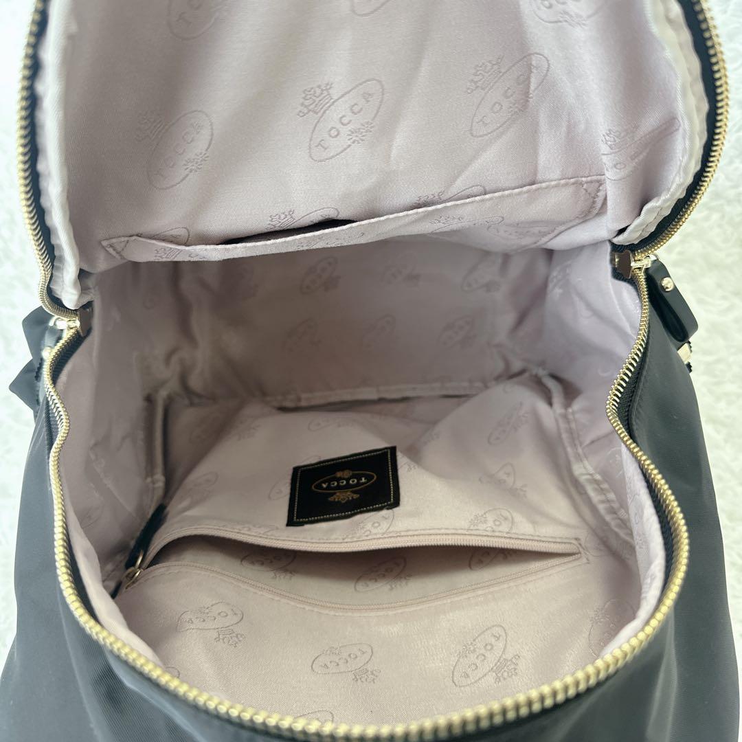 【未使用級】TOCCA リュック フリルポケット　黒