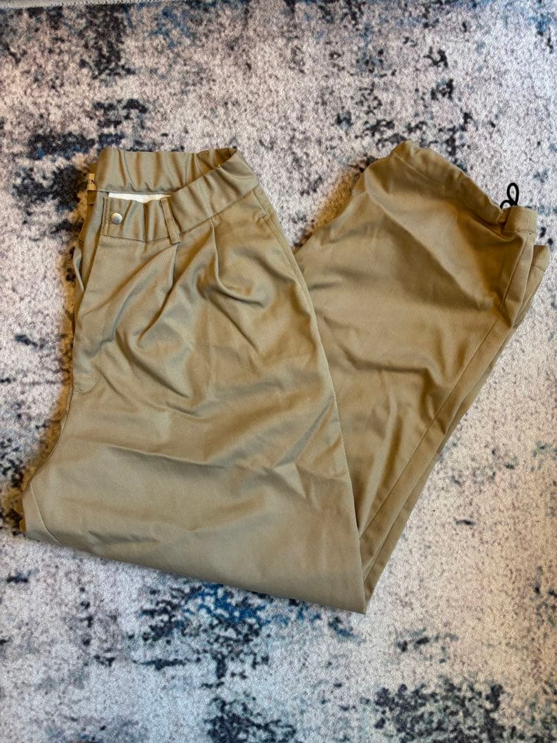 ALOUND TWOTUCK TAPERED CHINO PANTS - メルカリ