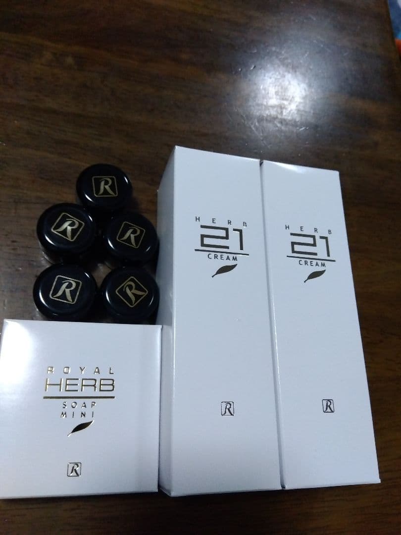 ロイヤルハーブ 21クリーム＆miniソープ　サンプル付