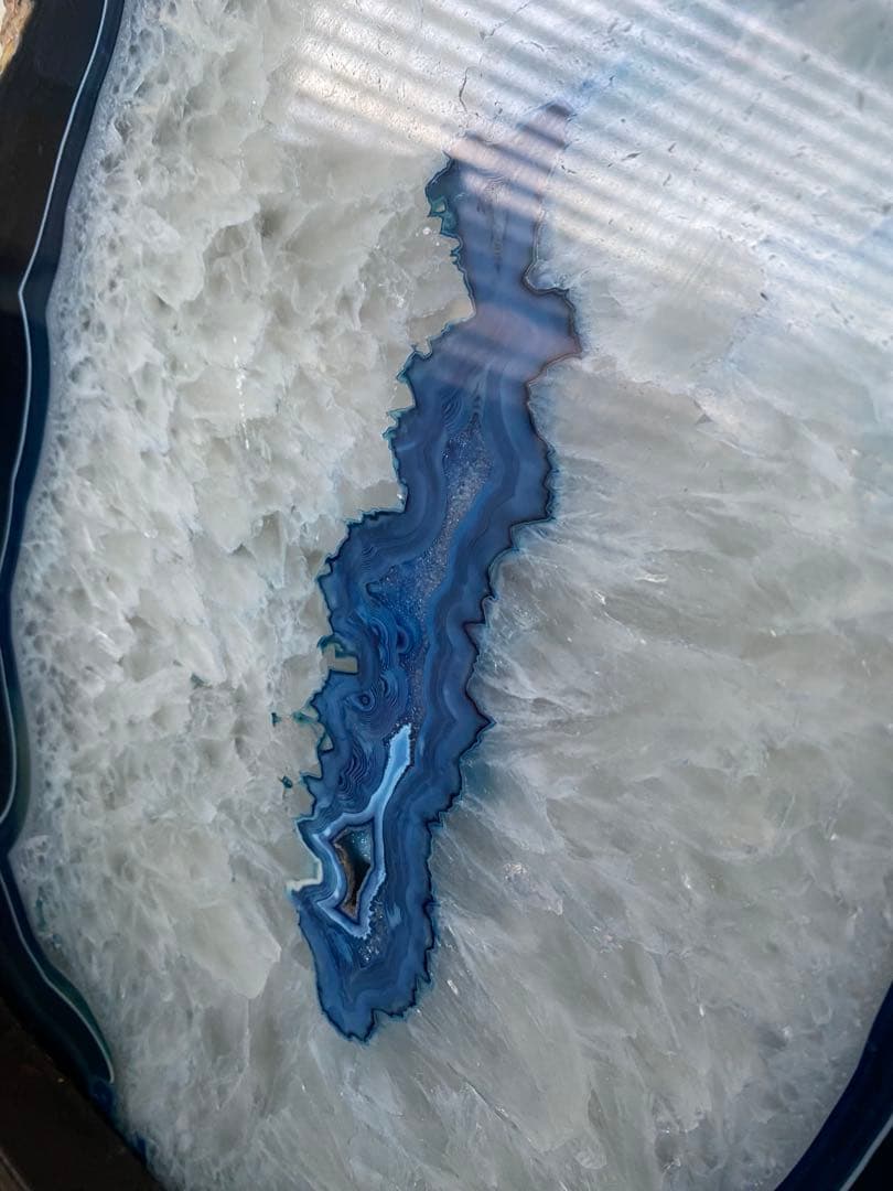 瑪瑙　パワーストーン　特大　天然石　台座付　ブルー　メノウ　水晶