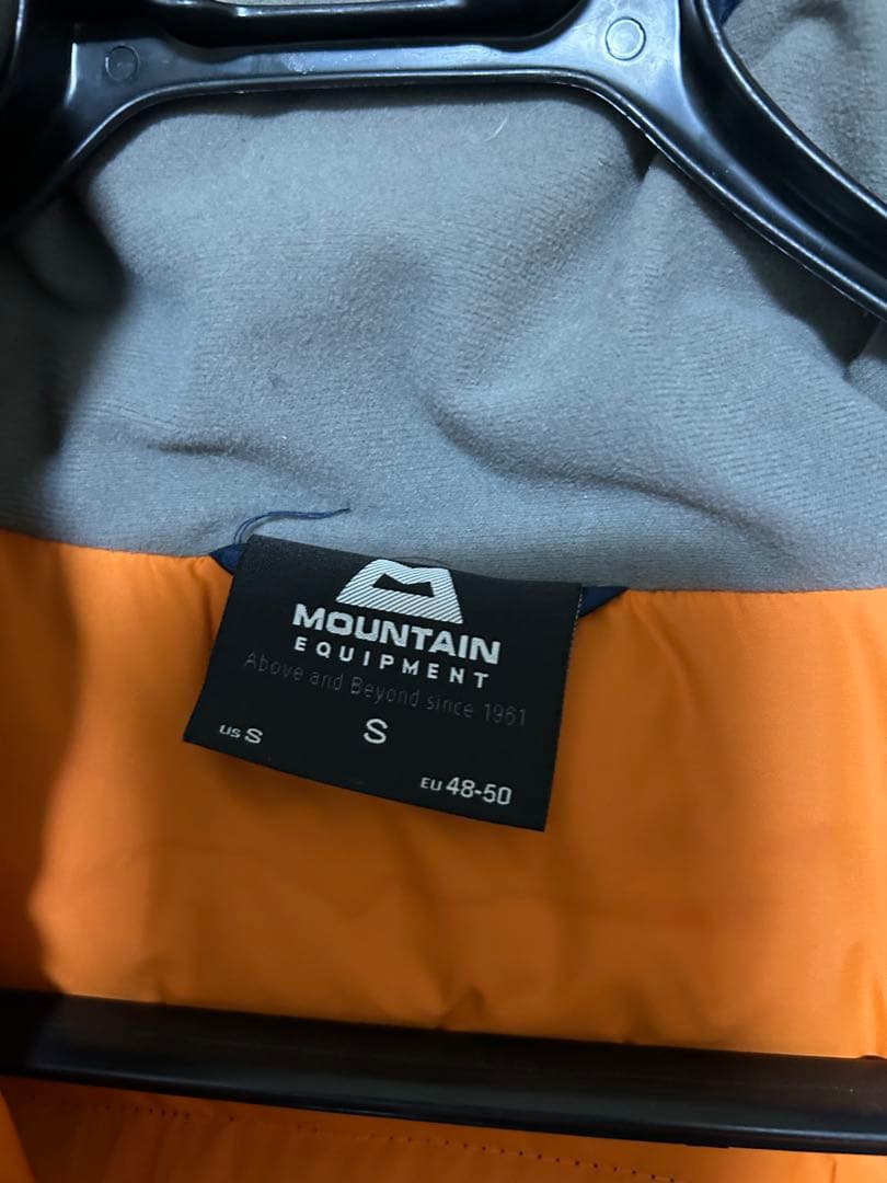 MOUNTAIN EQUIPMENT ダウンジャケット ネイビー