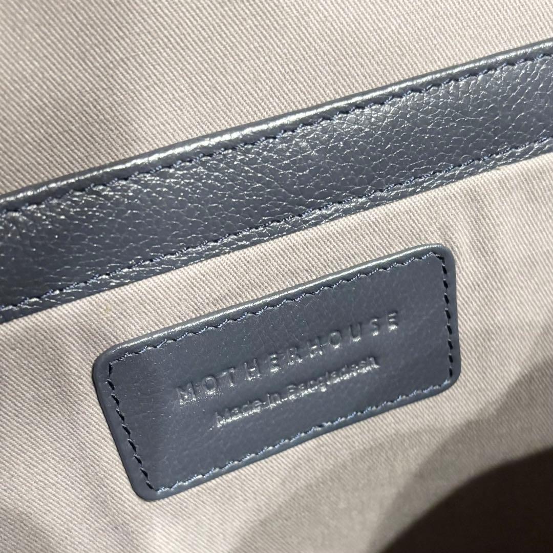 極美品 マザーハウス リュックサック カゼマトウ　レザー シボ革 ネイビー