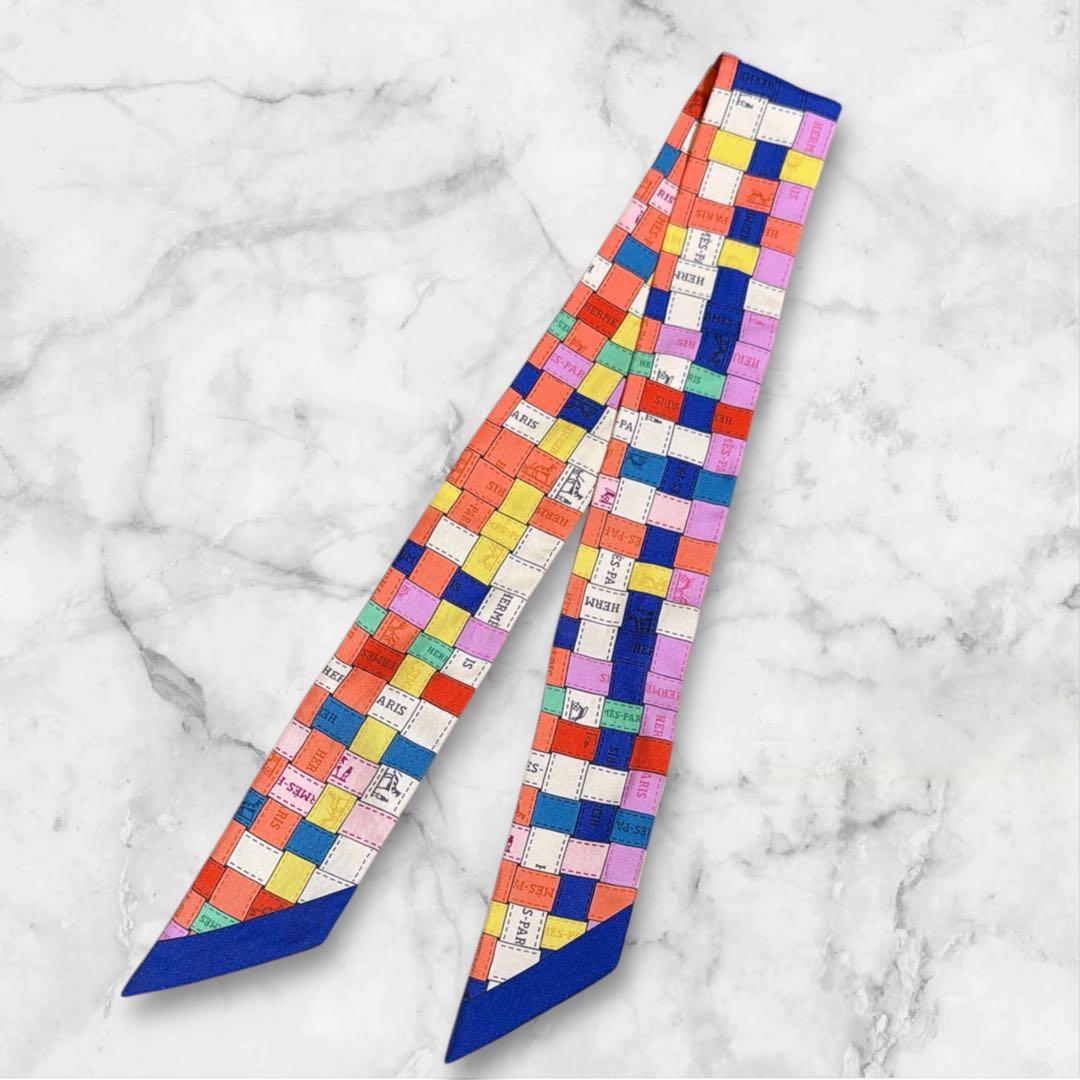 美品　エルメス ボルデュック ツイリースカーフ マルチカラー