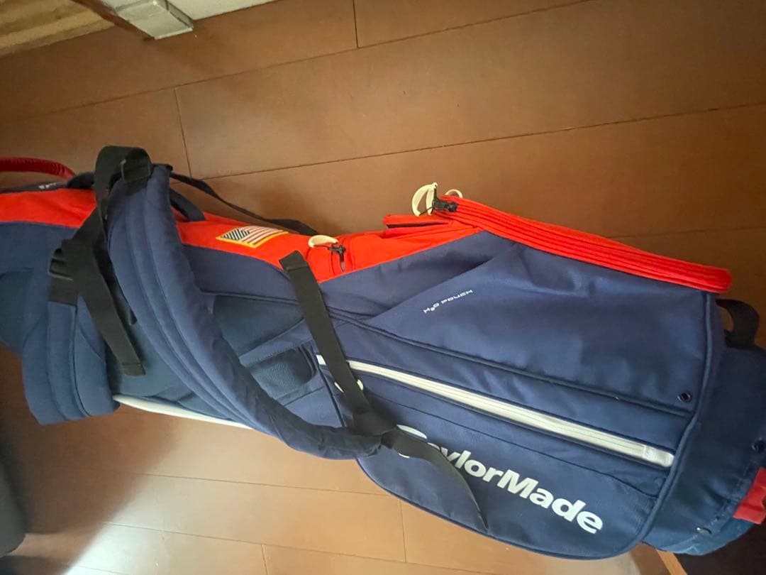 テーラーメイド　 ゴルフキャディバッグ　9.5型