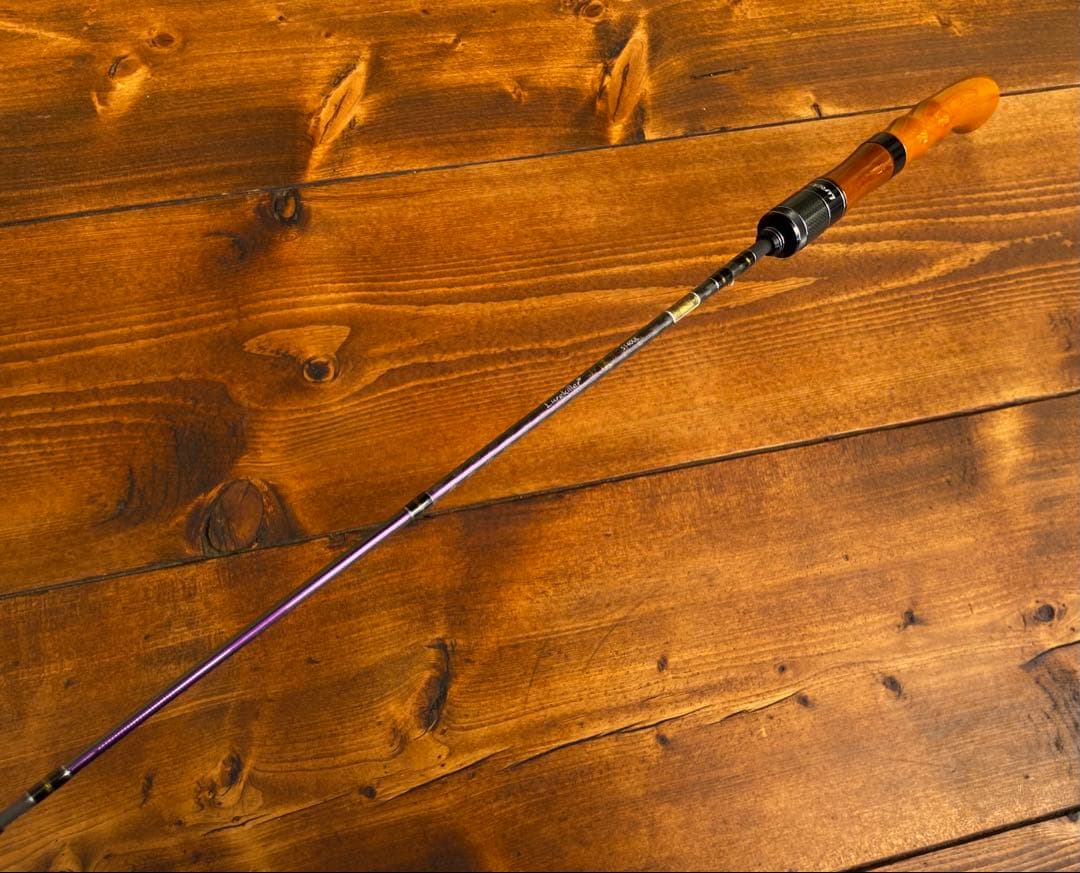 トラウトロッド　スピニングロッド　渓流釣り　ウッドグリップ　　天然木グリップ