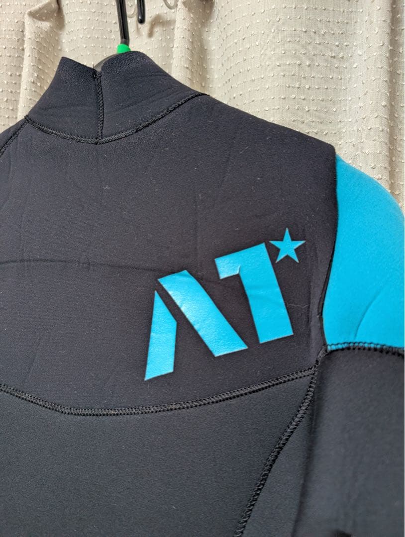 AIRTIGHT(エアータイト)3×2mm フルスーツ メンズMサイズ相当