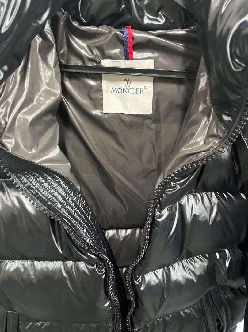 黒 フード付きダウンジャケット~~~