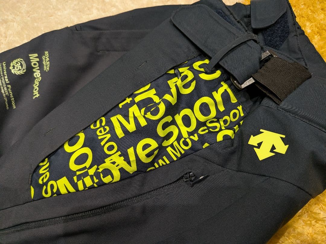 DESCENTE デサント デモモデル スキーウェア メンズM