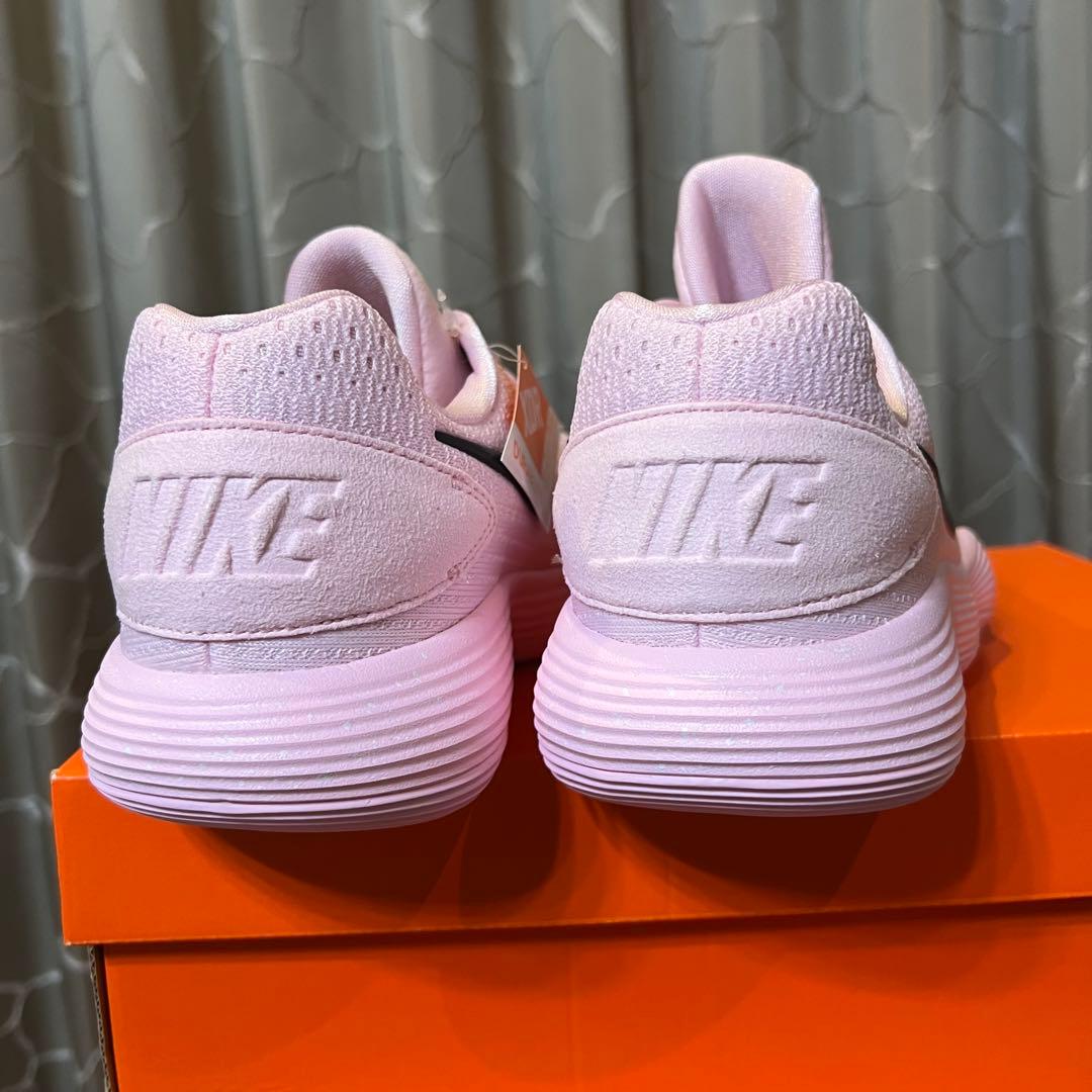 日本未展開 HyperDunk Low 2017 low Pink foam 新しい