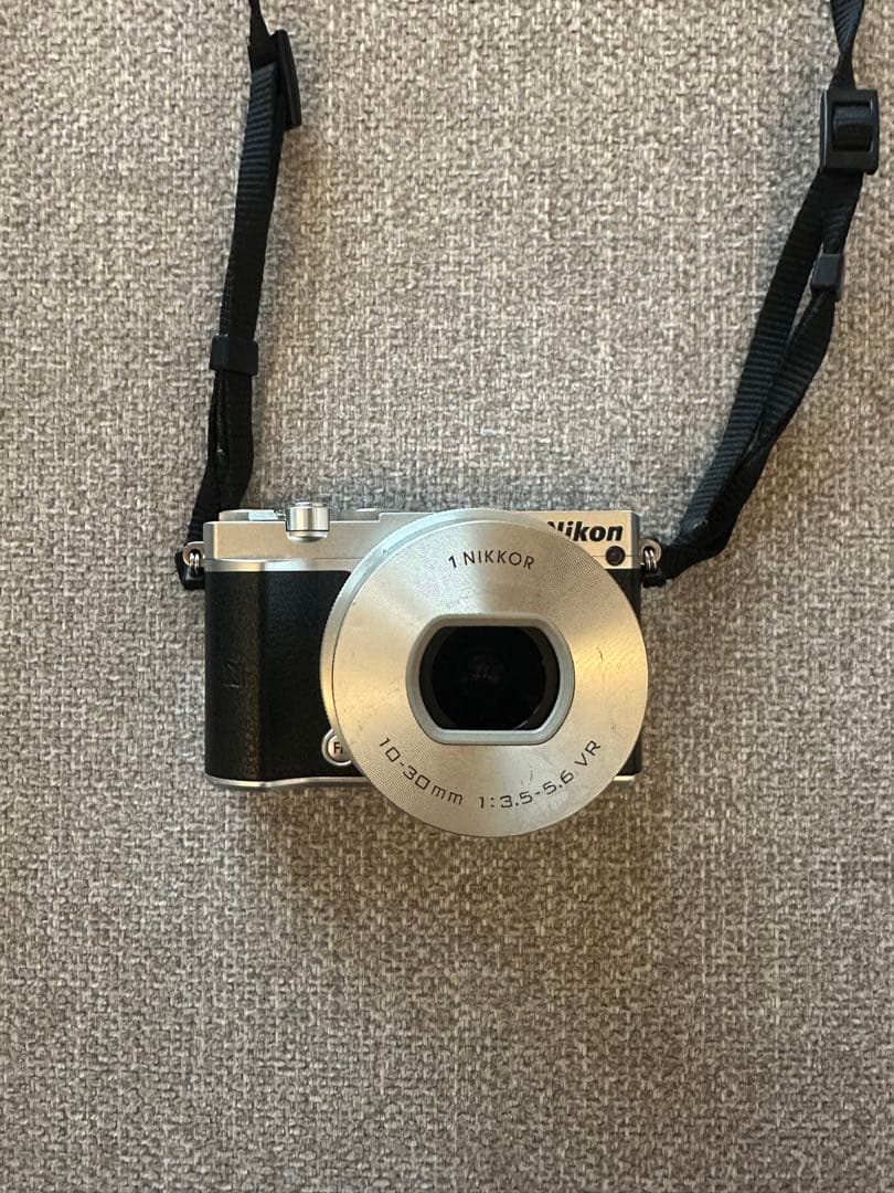 Nikon Nikon1 J5ミラーレス一眼