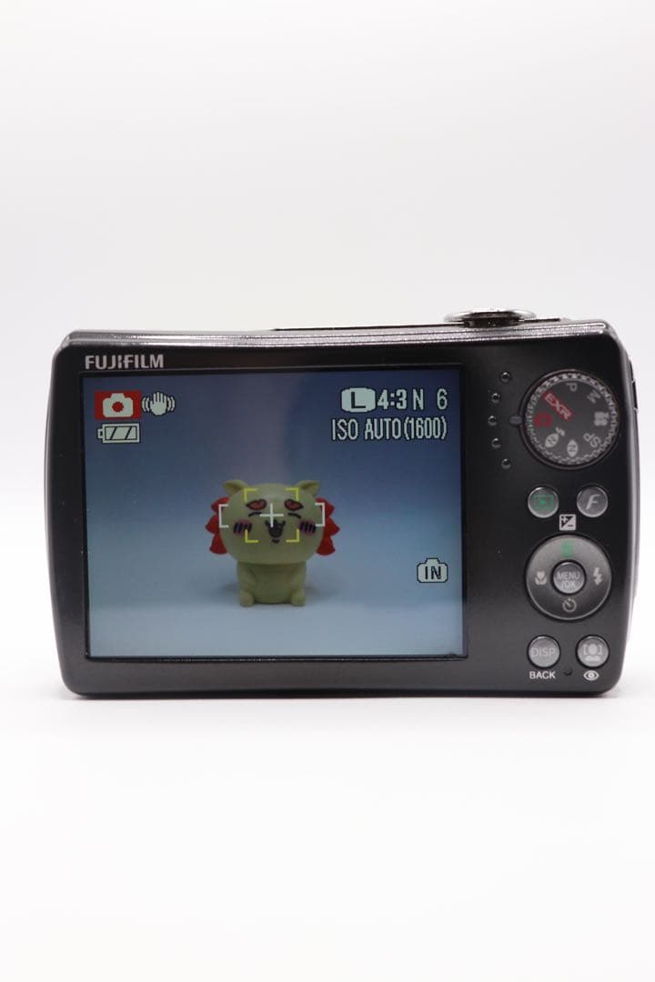 ✨動作確認済み！✨FUJIFILM FinePix F200EXR 充電器付き！