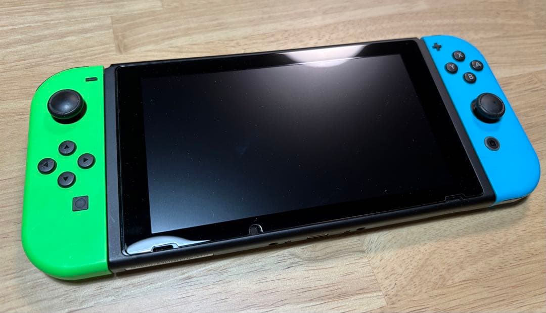 Nintendo Switch 本体 joy-con, micro SSD付き