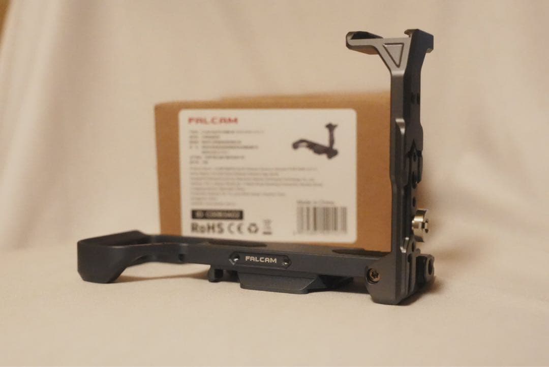 保証2029年2月16日まで】ソニー α7CⅡ ボディ ブラック リグ付 - メルカリ