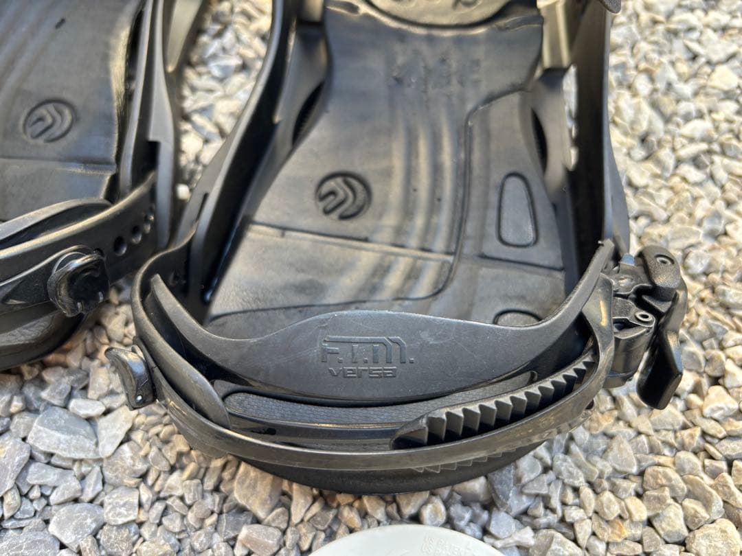 FLUX DS ビンディング ブラック　Lサイズ