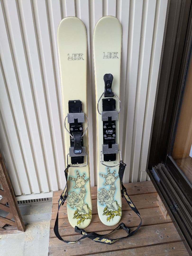 LINE スキーボード five-o 90cm ショートスキー ウィンタースポーツ