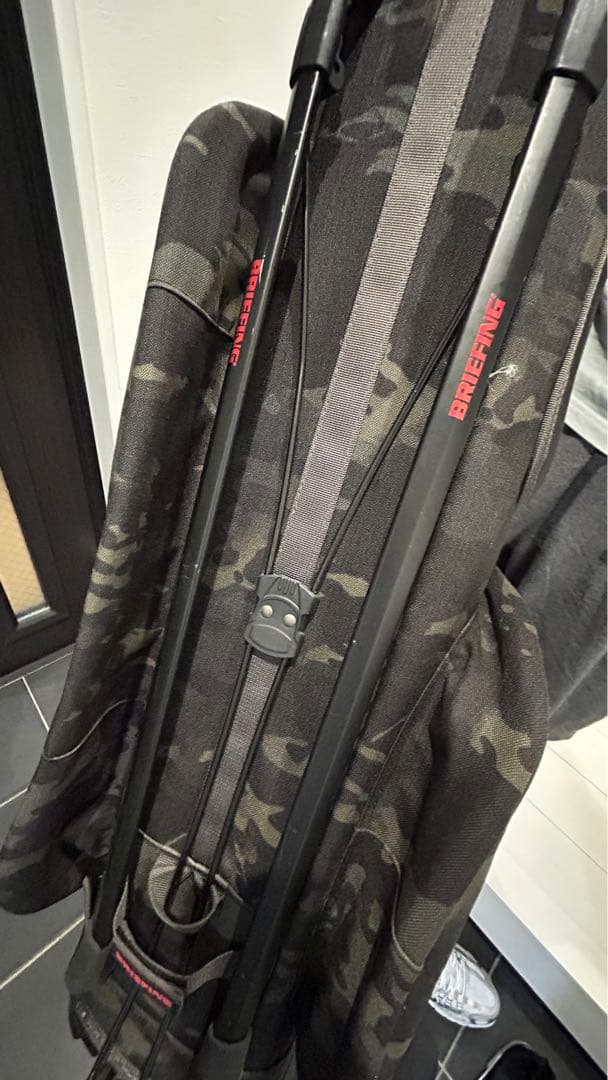 BRIEFING ブリーフィング　カモフラキャディバッグ スタンド付き