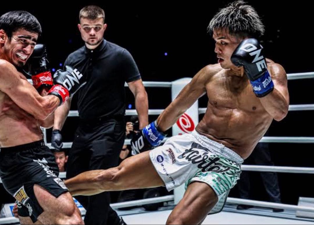 ONEルンピニー FAIRTEXムエタイパンツ Mサイズ 与座優貴選手着用