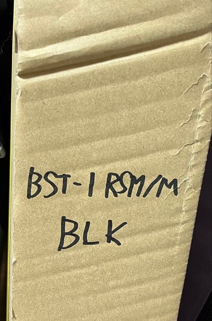 新品未使用。BST-1 RSM/M ブラック エレキギター　最終値下げ
