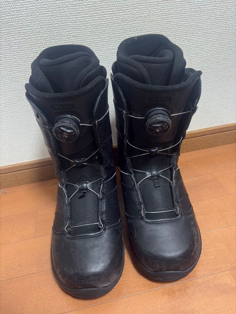 低 価格スポーツ - ブラック スノーボードブーツ BOAシステム 28.5cm