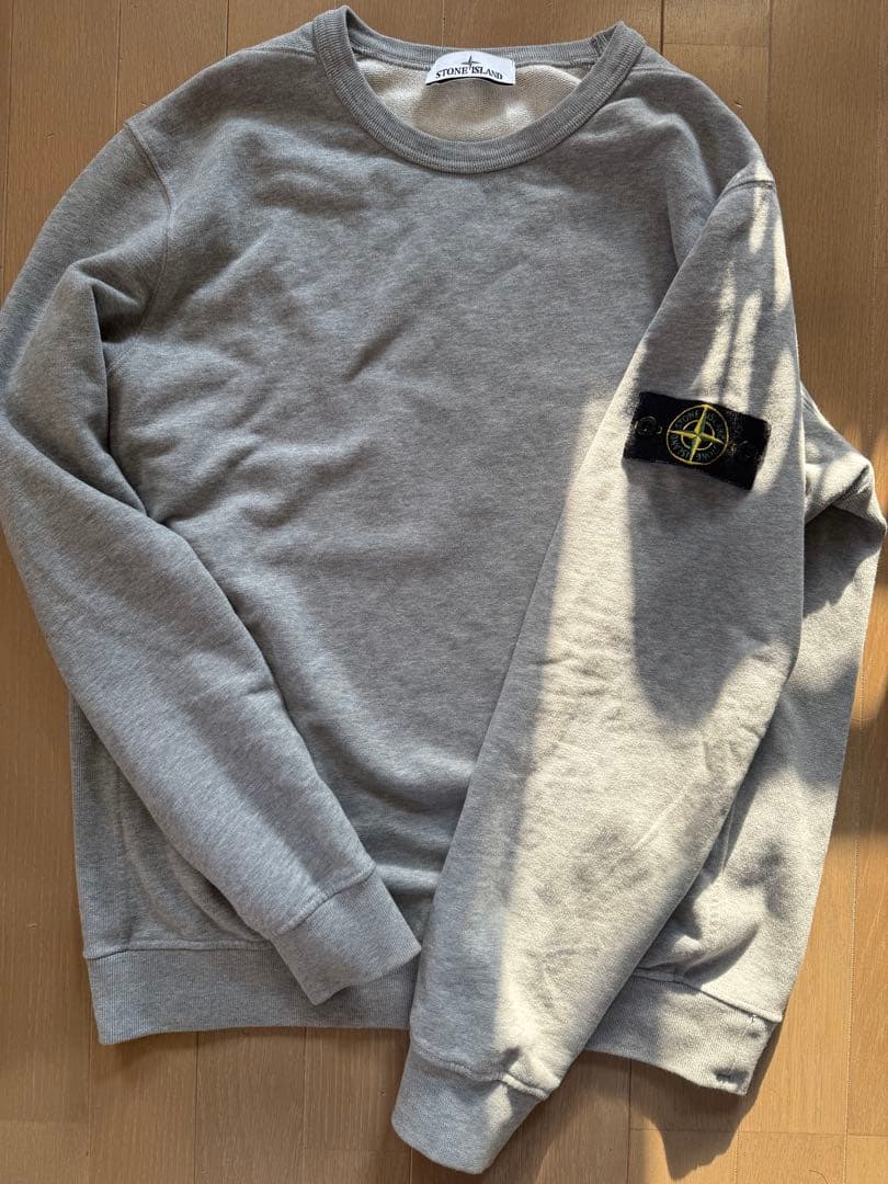 STONE  グレー フリース トレーナー