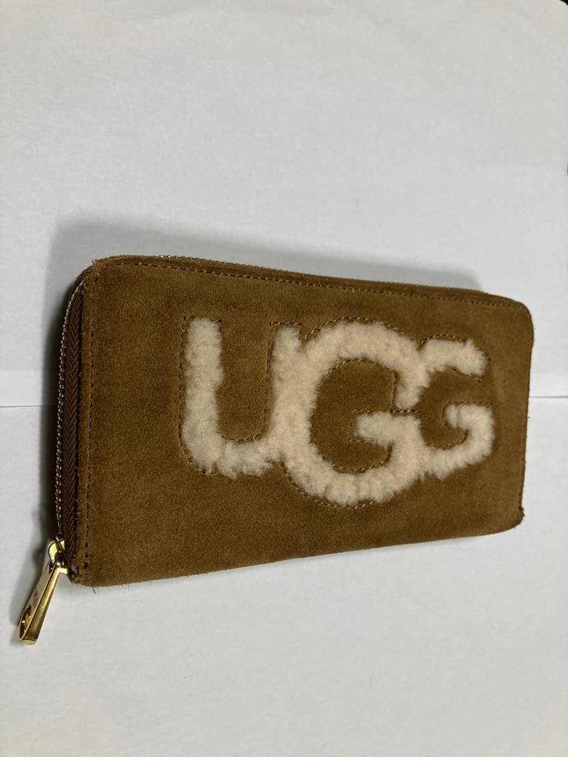 【☆UGG】スウェード財布